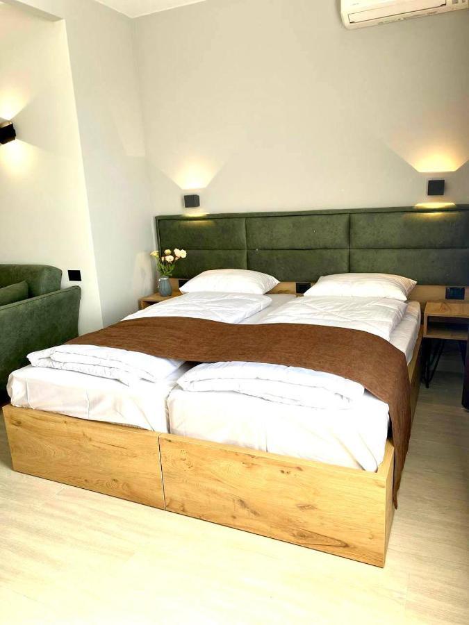 Апарт-Отель Nine Rooms Jerevan Exteriér fotografie